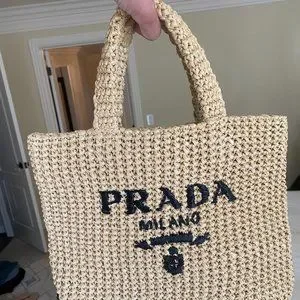 トートバッグ PRADA Raffia Small Handbag Prada Small Raffia Tote Bag | Saks Fifth Avenue